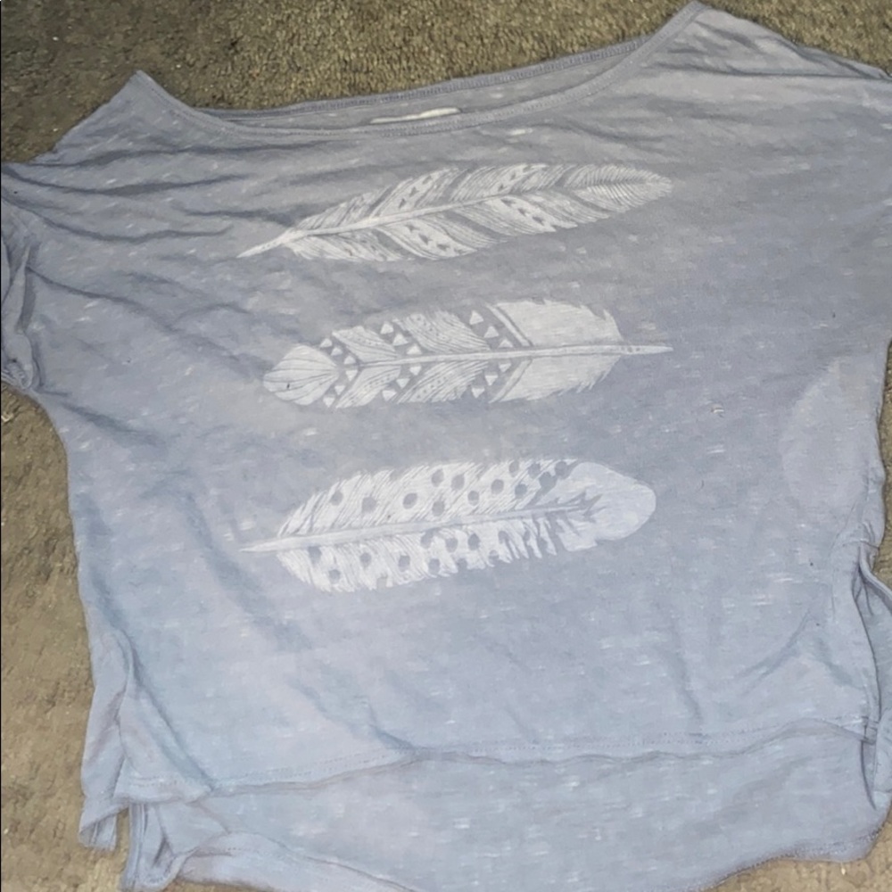 T shirt with feather print